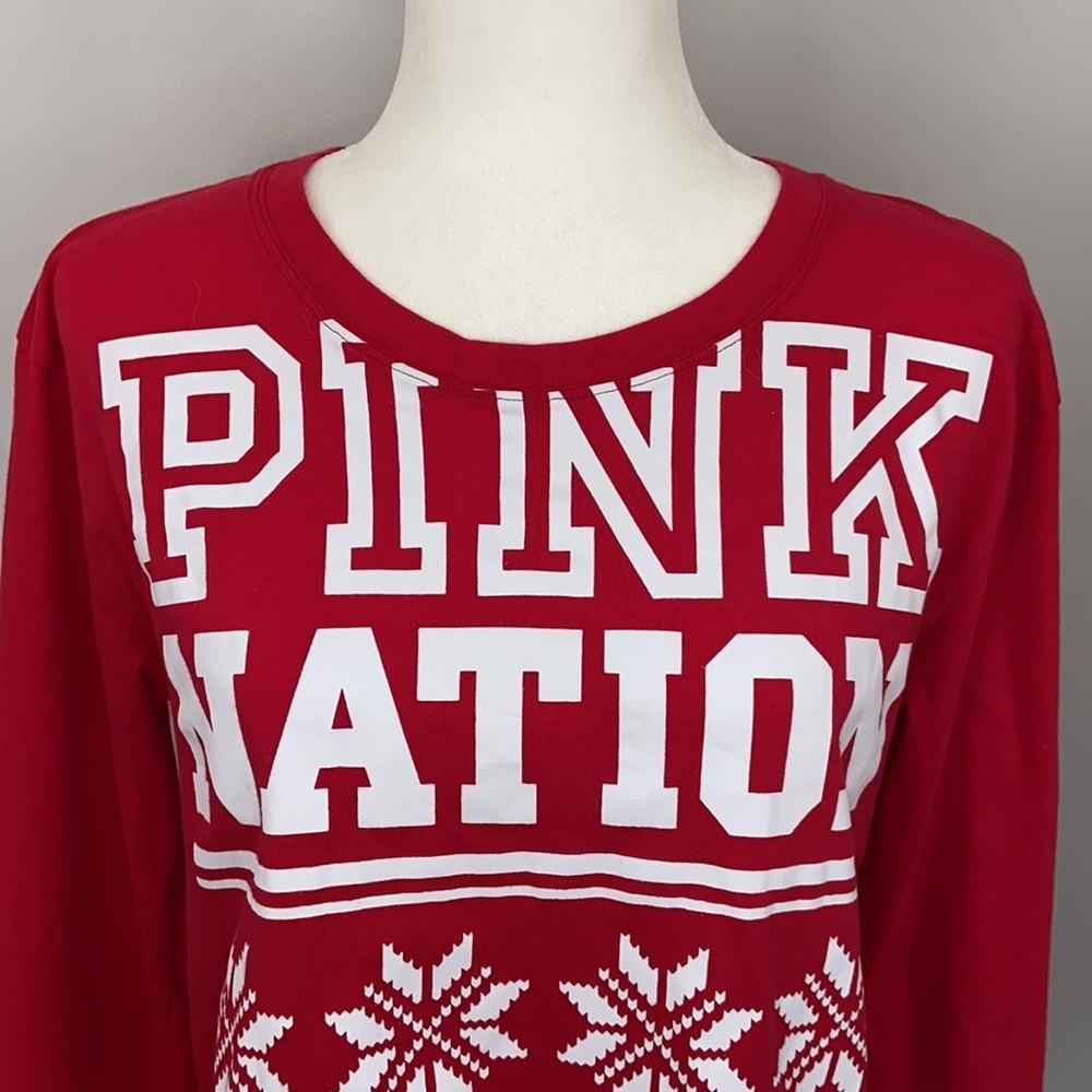 PINK Victoria’s Secret PINK Nation Holiday Long Sleeve Crop Top - Picture 2 of 8